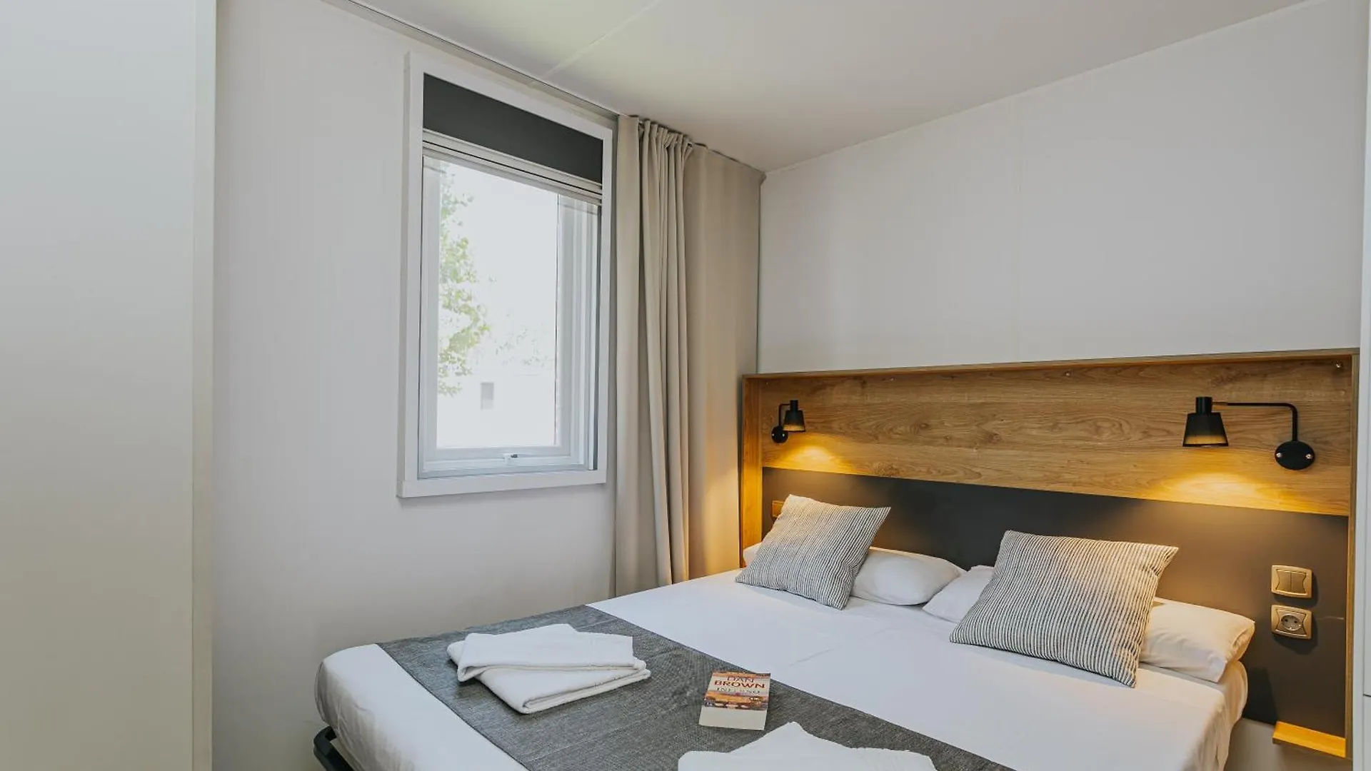 Camping & Bungalows Platja Brava Pals 0*,  Spain